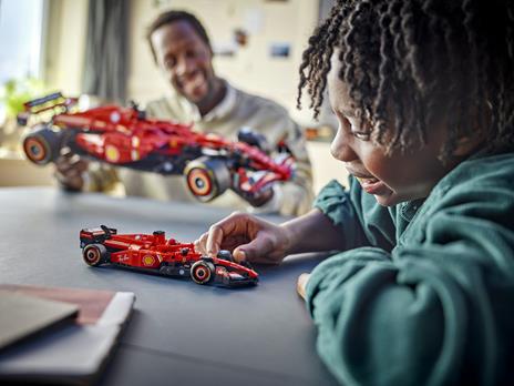 LEGO Speed Champions (77242). Auto da corsa F1 Ferrari SF-24 - 7