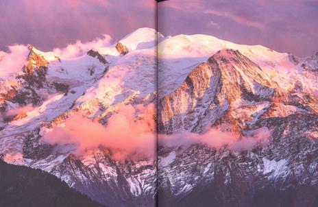 Atlante delle montagne d'Europa. 5 mesi di avventure, paesaggi e incontri fra le montagne più belle. Ediz. a colori - Johan Lolos - 2